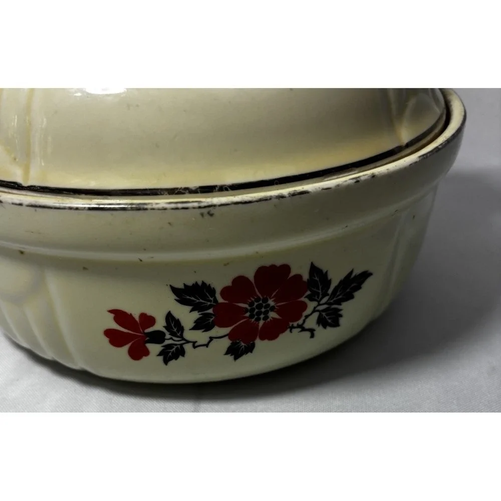 🌺Vintage Hall's Superior Kitchenware Red Poppy Casserole Dish‎ with Lid